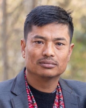 राकेश श्रेष्ठ